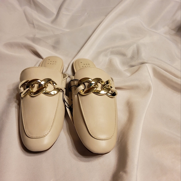 Women's Kiki Mules - A New Day" Off White - Picture 5 of 7